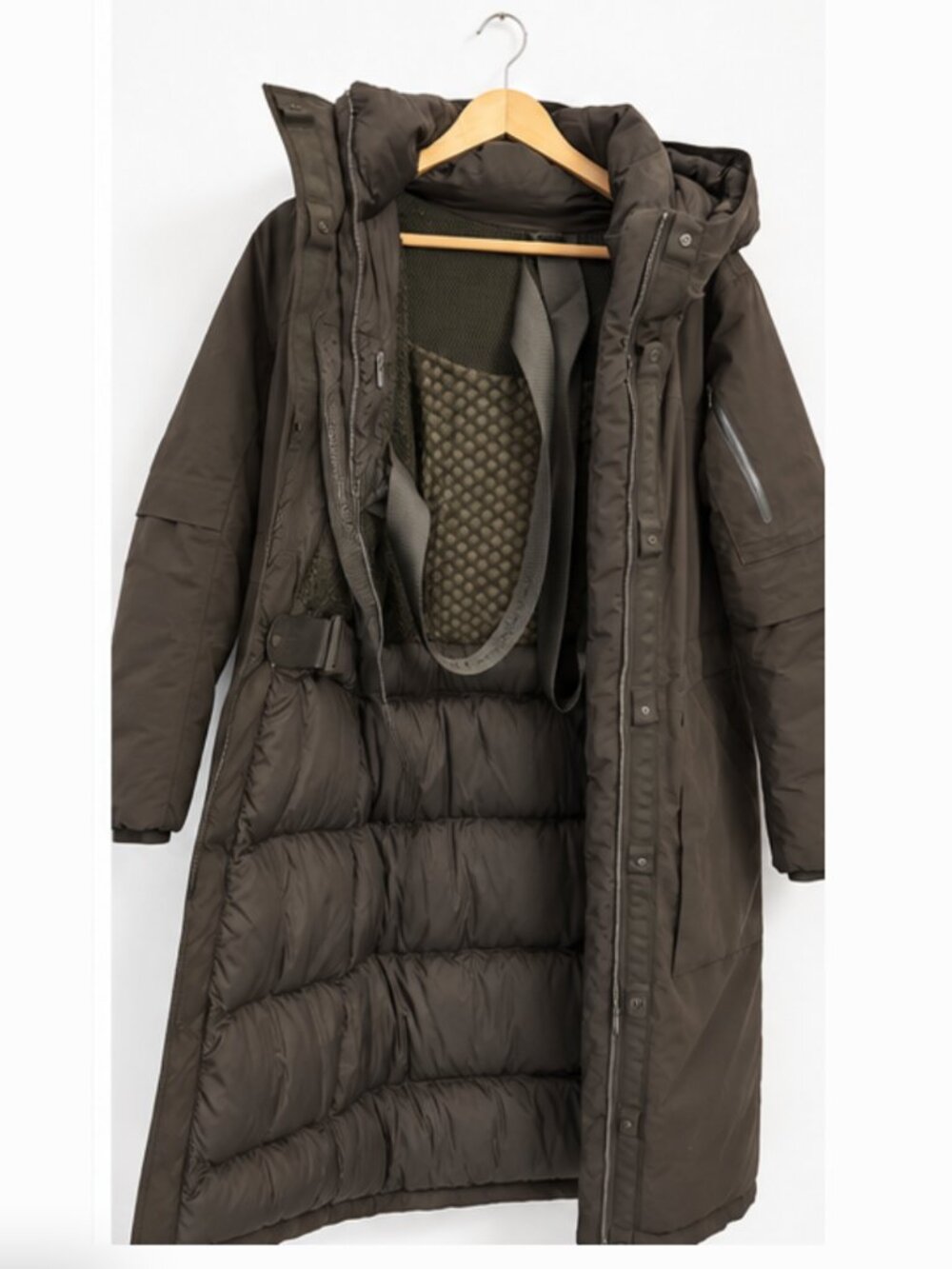 Lululemon Winter Warrior Long Parka Coat in Dark Olive Green Sz. 6 - Picture 11 of 14